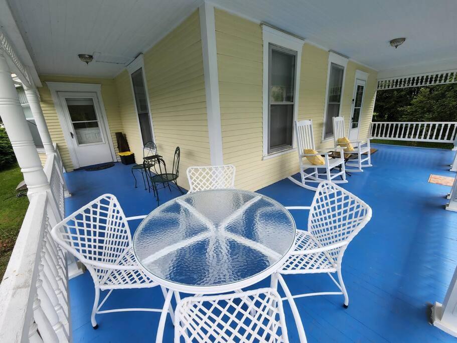 Basecampwv-Durbin. Spacious 4 Bedroom House W/Yard Zewnętrze zdjęcie