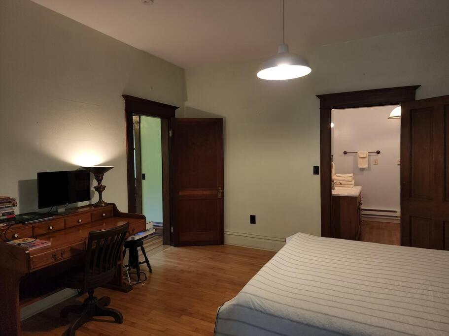 Basecampwv-Durbin. Spacious 4 Bedroom House W/Yard Zewnętrze zdjęcie