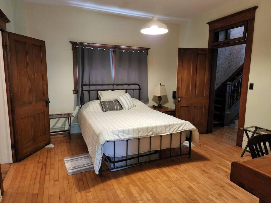 Basecampwv-Durbin. Spacious 4 Bedroom House W/Yard Zewnętrze zdjęcie